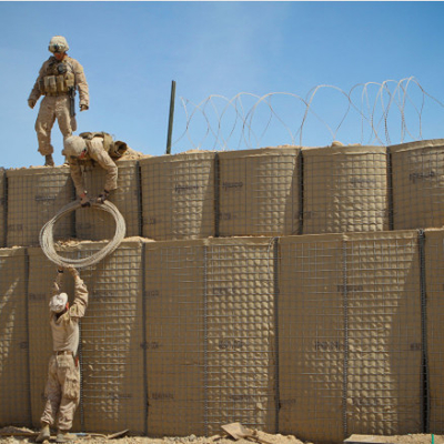 砂色は24インチ網の軍のHescoの障壁の壁を溶接した