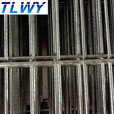 Anping TLWYは溶接された溶接された金網のパネル75mm-300mmに電流を通した