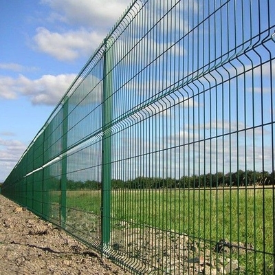 電流を通された鋼鉄3D庭の塀の曲線の溶接された塀の反腐食